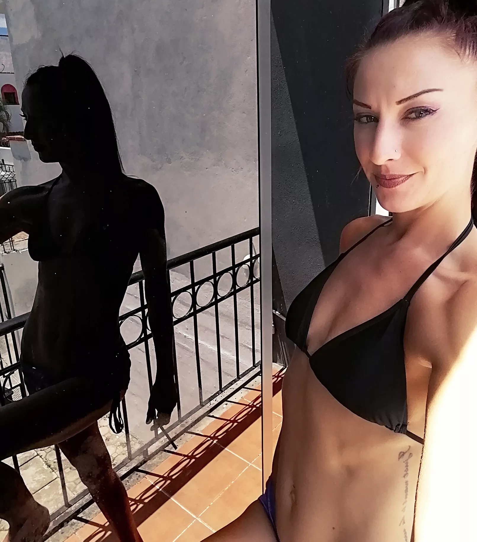 quick Wendy, catch my shadow🤭🤗 [F39]