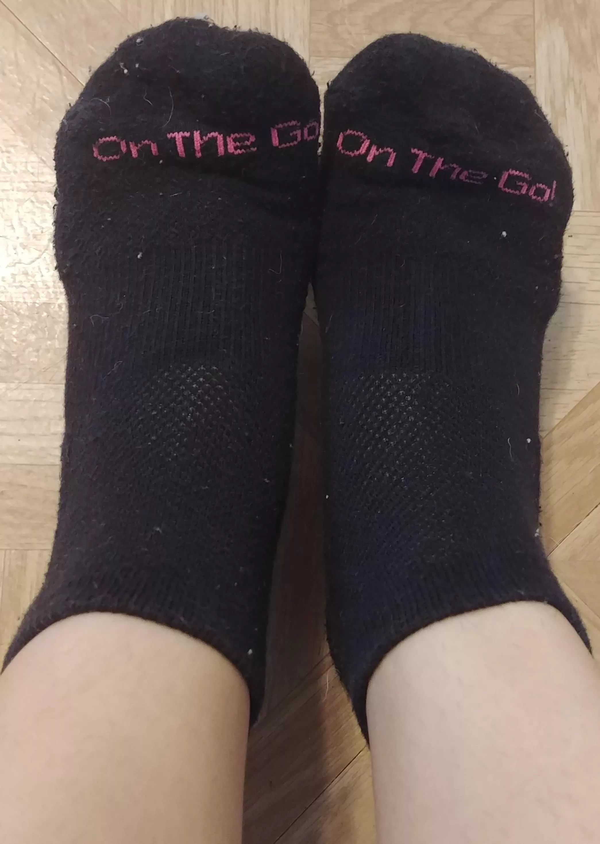 [selling] Black compression socks made smelly during my busy serving shifts!