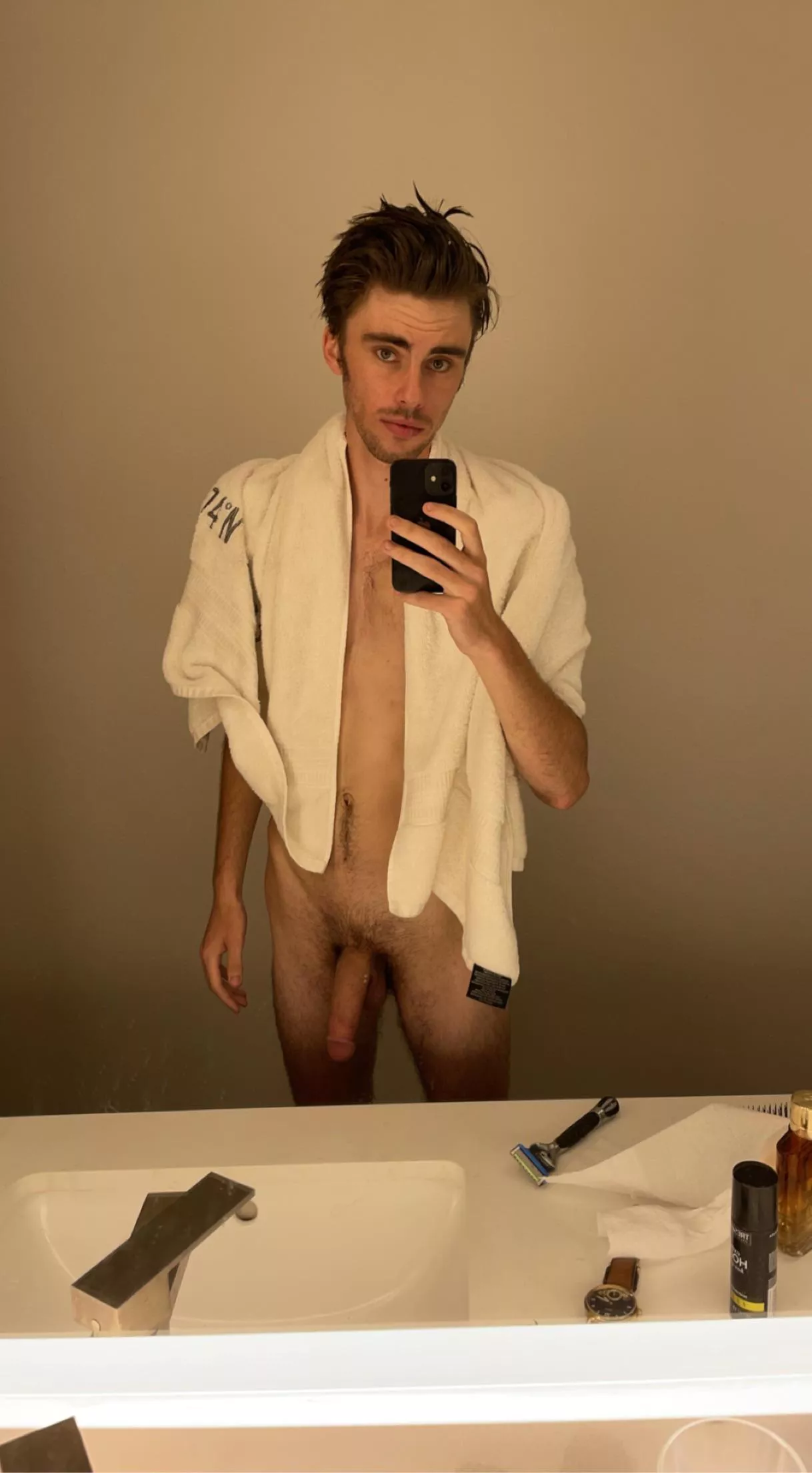 25 M in Austin Texas, looking to be a consistent bull