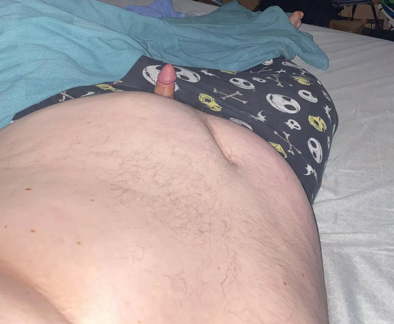 [33] it’s so much better riding a bigger guy we give great cuddles after dms open