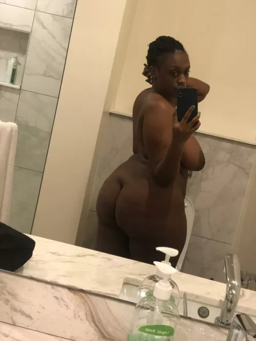 41yo,,Real MILF... still fuckable?