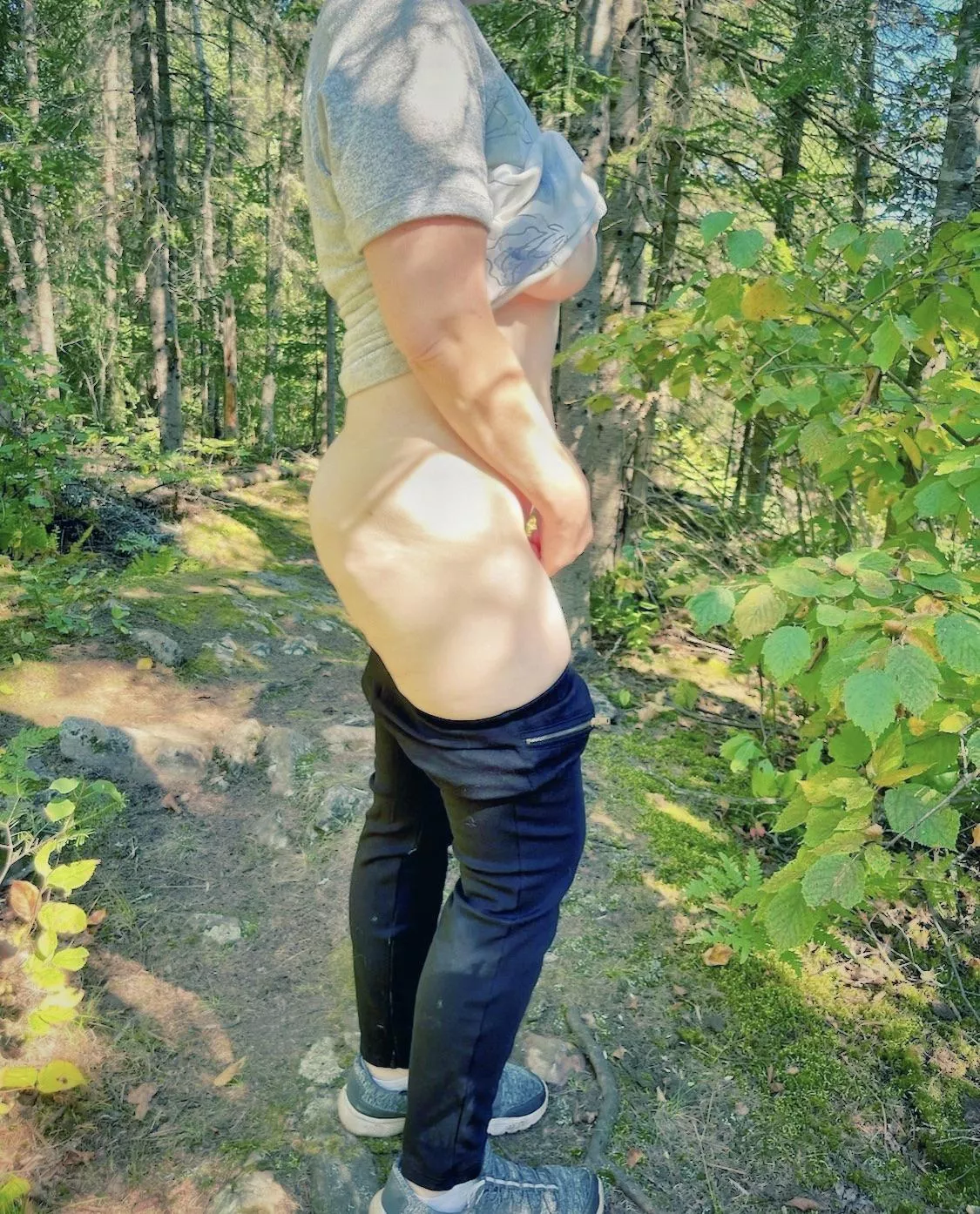 44 yo mom on the hiking trail.