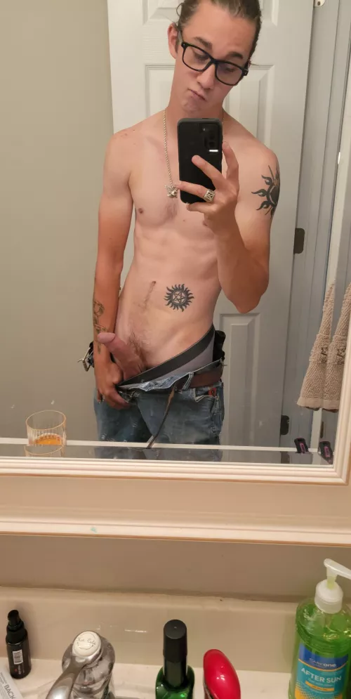 Any love for blue collar twinks