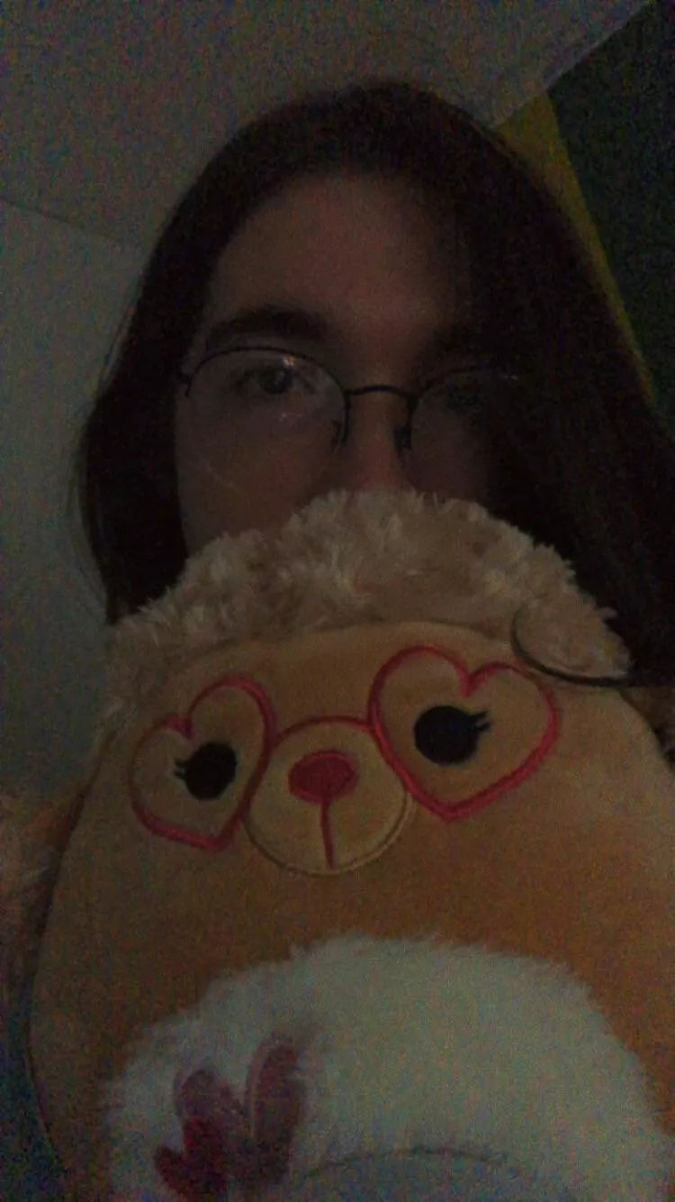 Anyone wanna cuddle?