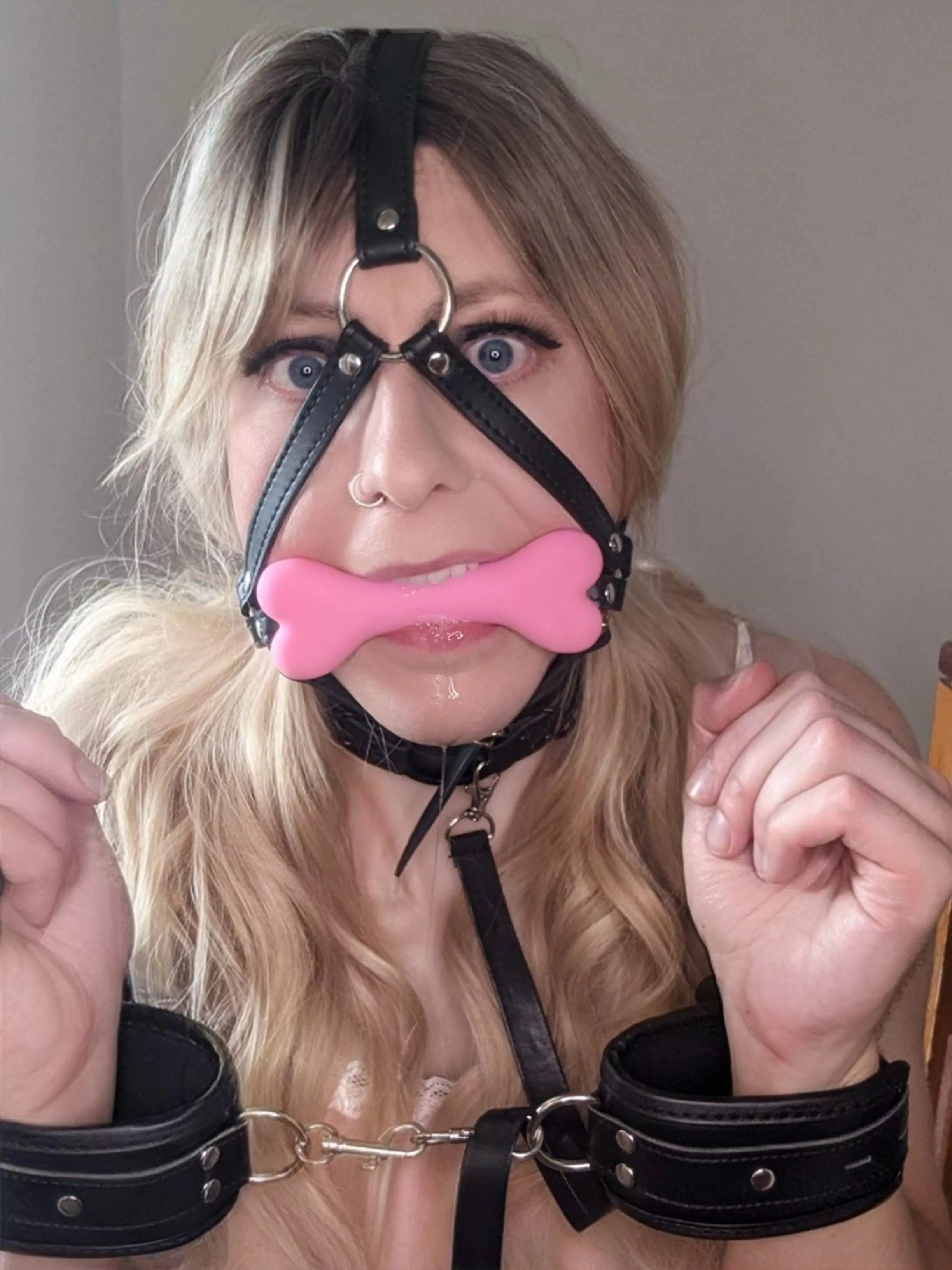 Being gagged makes me feel cute 😍