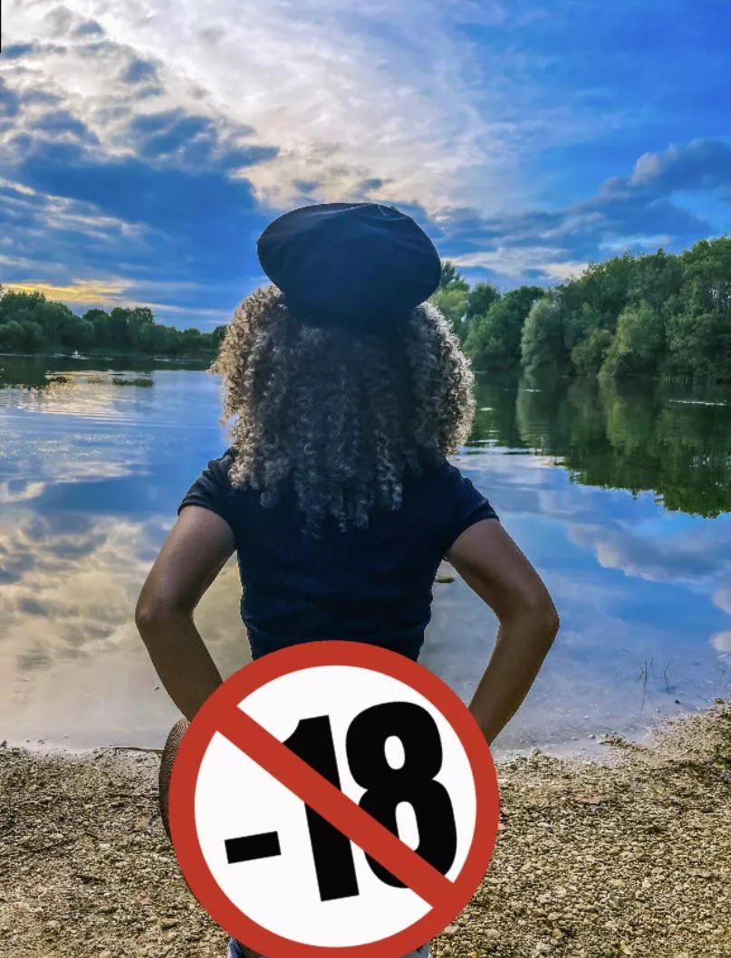 🔥Hey baby. I am Interactive with all fans 💥😜 Dick ratings &- Customs - Solo ‼️ DAILY Post ⭐️‼️🎁 🍑🫦 Look at my sexy ass🔥💎⤵️