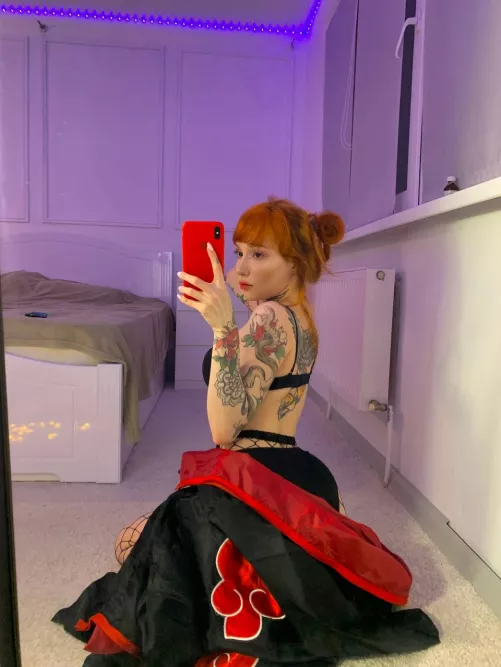 I want to be your slutty girlfriend