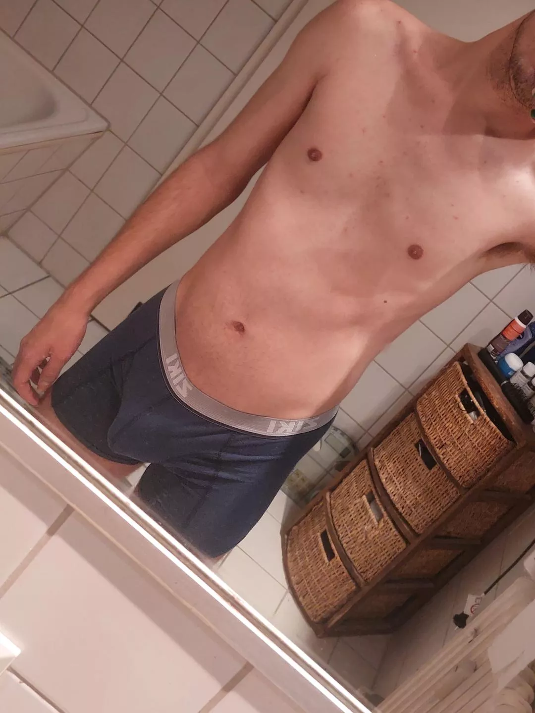 little morning bulge🍆