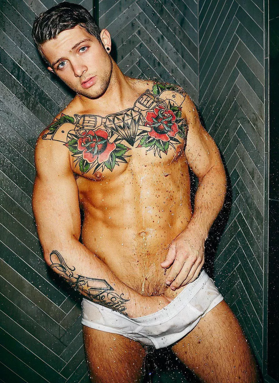 Showering, Sebastian Kross