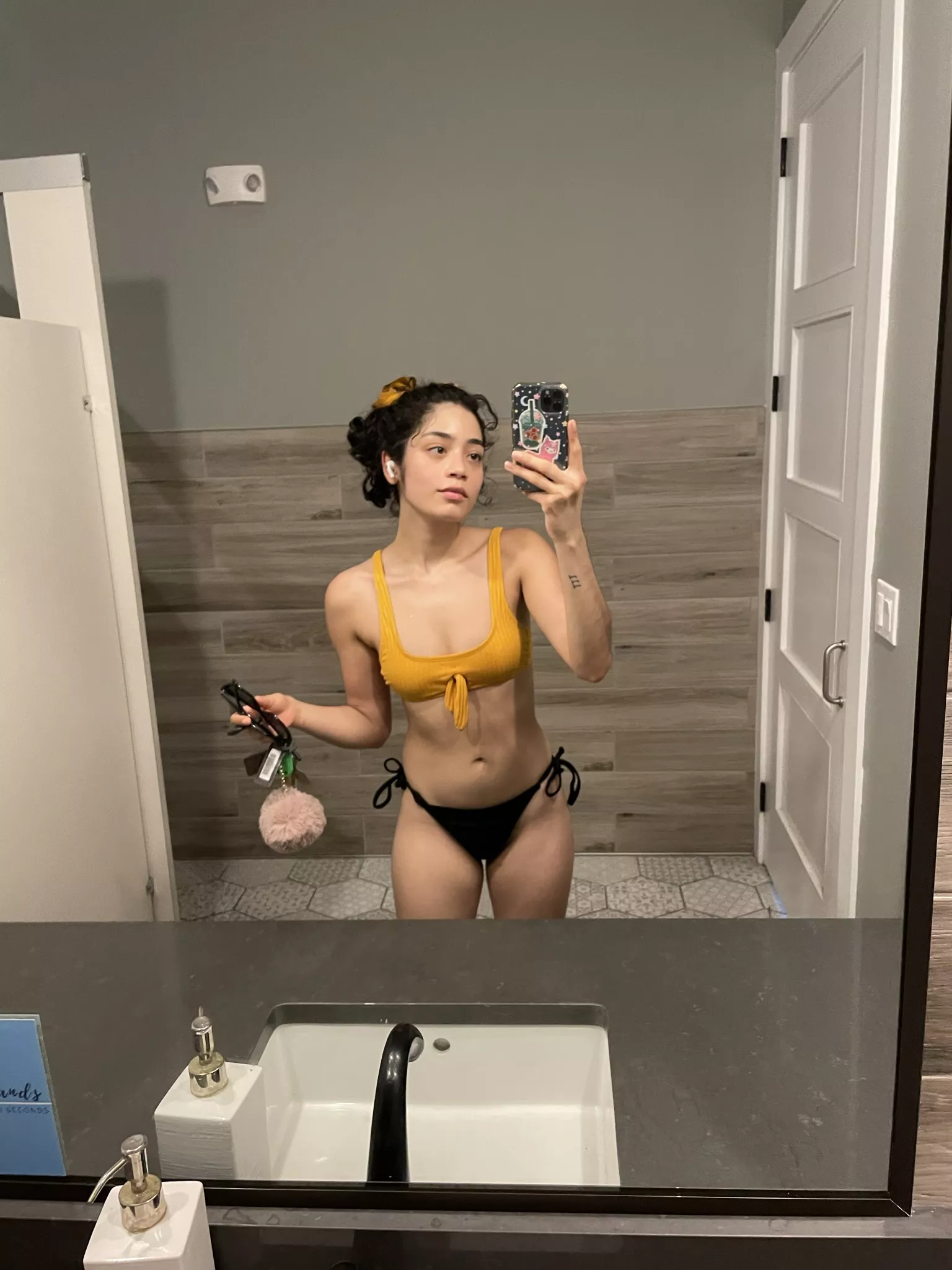 sunkissed n messy hair