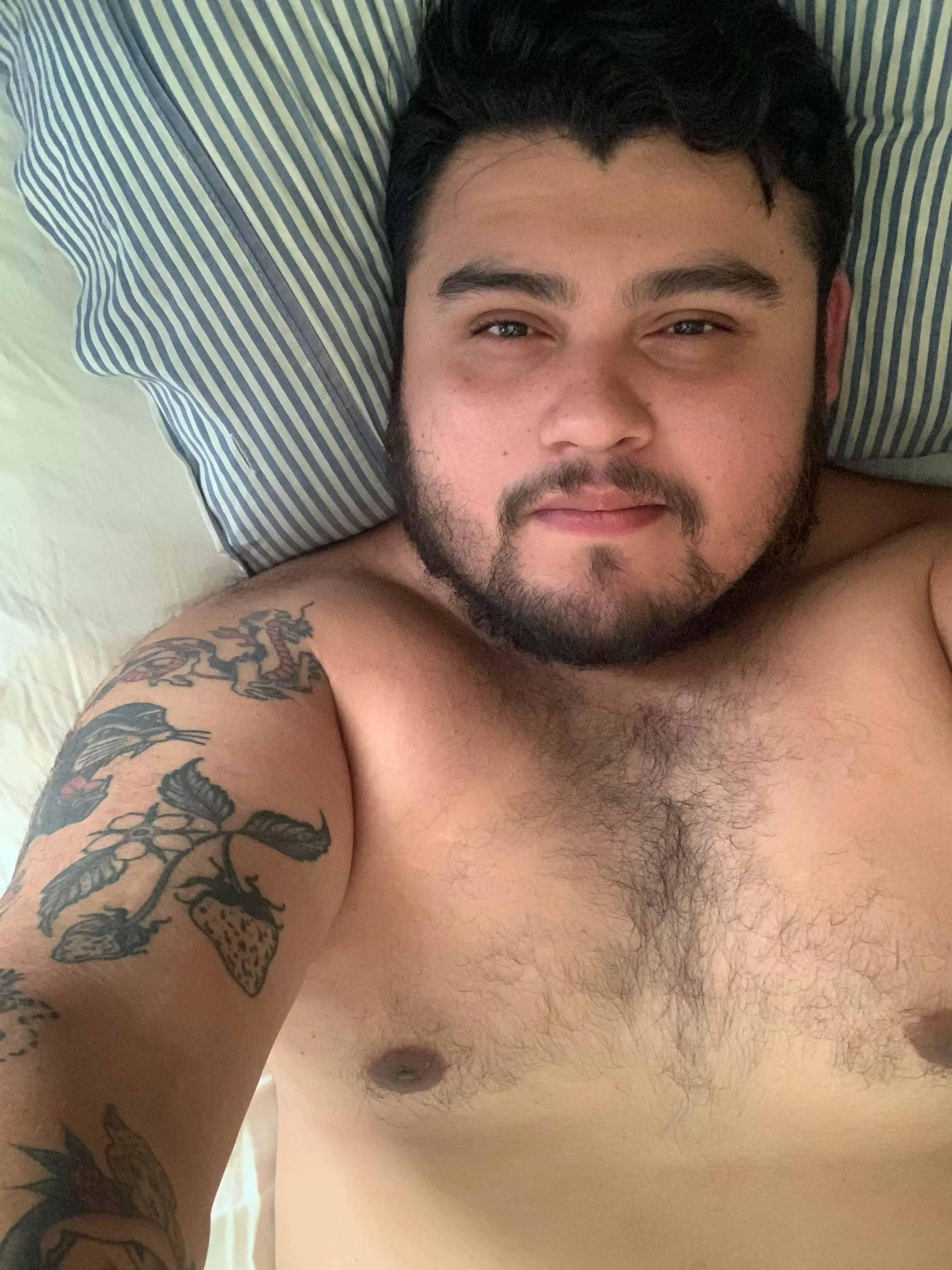 Tuckered out after work 😮‍💨(M)