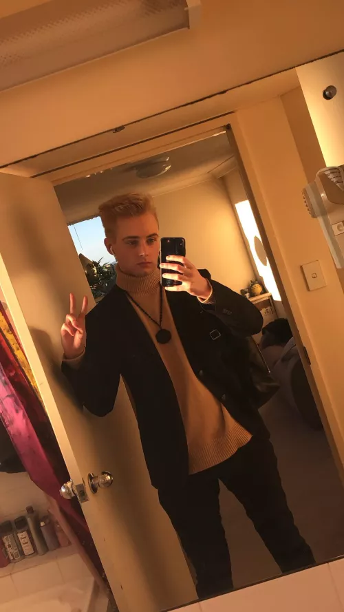 Waking up early sucks… but the lighting sure doesn’t 👀