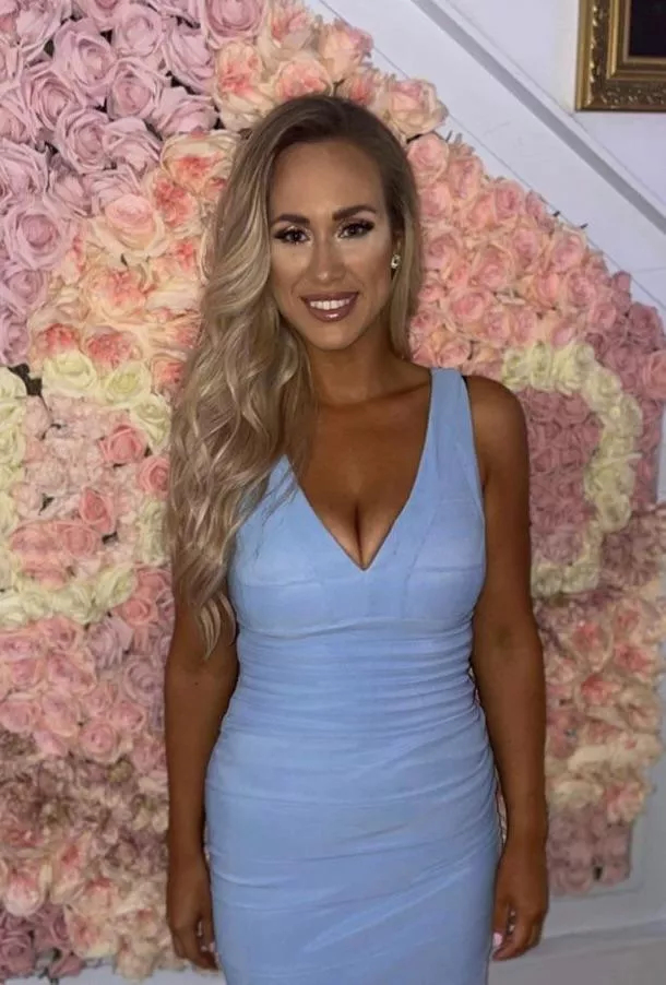 37 F - Mum’s night out… 37 F - Mum’s night out…