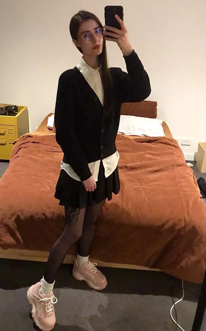 [f] just a lanky ass nerd 🧌I’m new here so pls say hello!