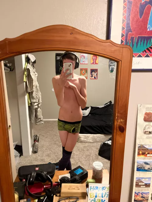 I’m so big, can someone make me feel cute? Open chatting
