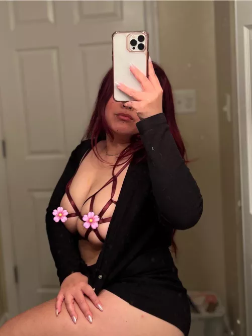 I’m wearing this tonight 😋