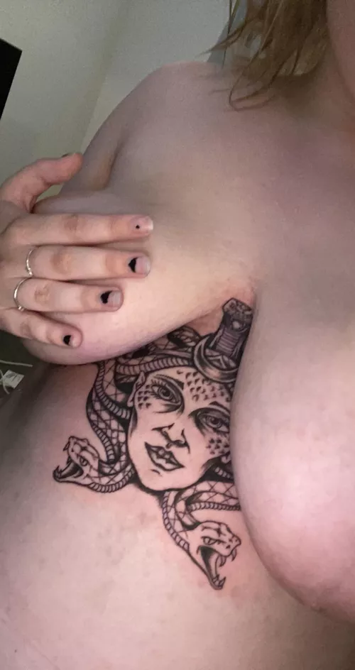 Love my big boobs 😉