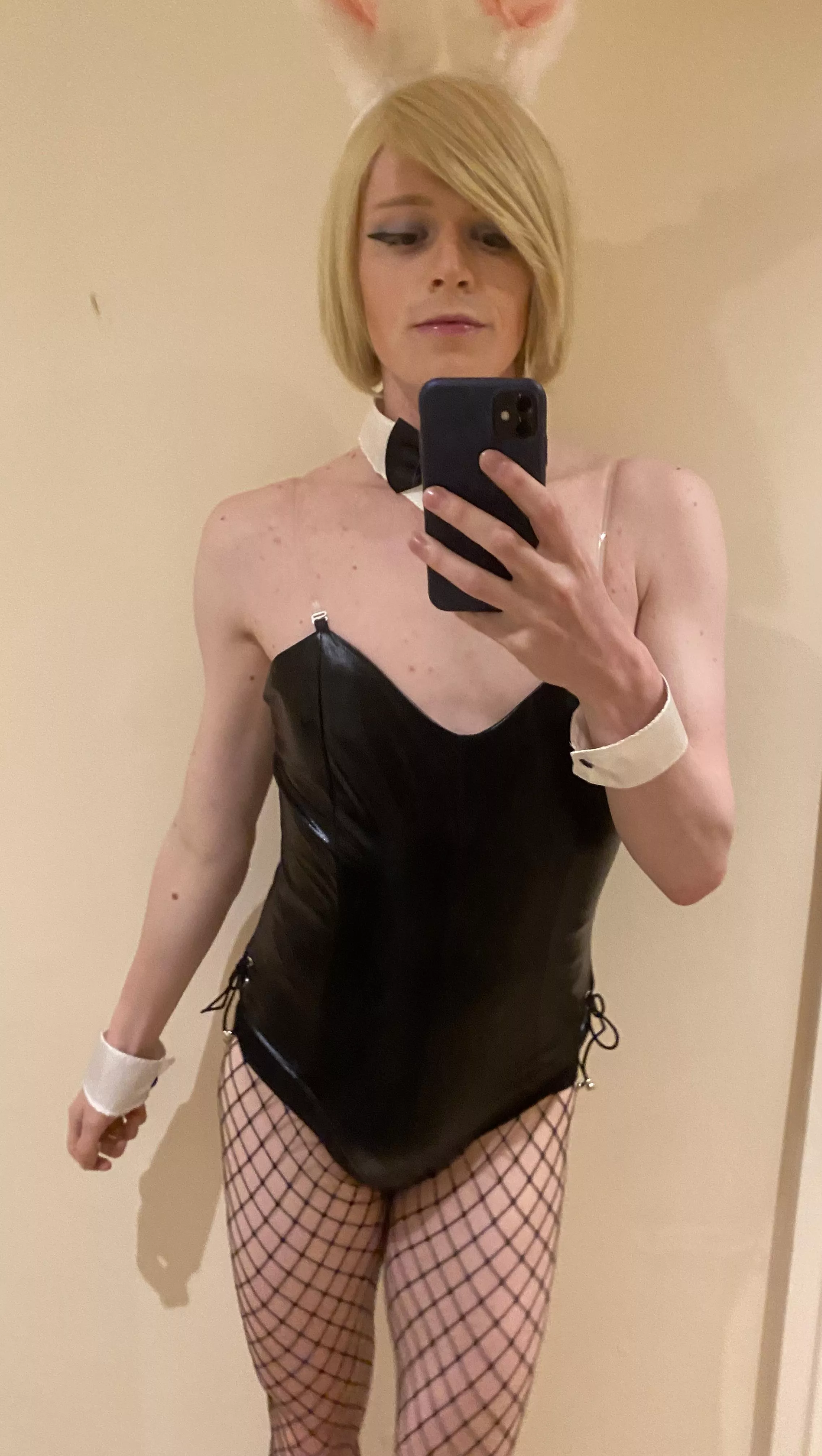 Makeup is a learning process… but a fun one too 🤭