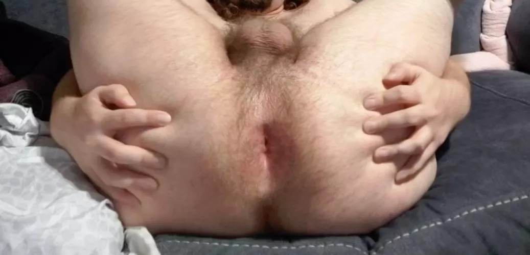 wife doesn't know I love spreading for strangers