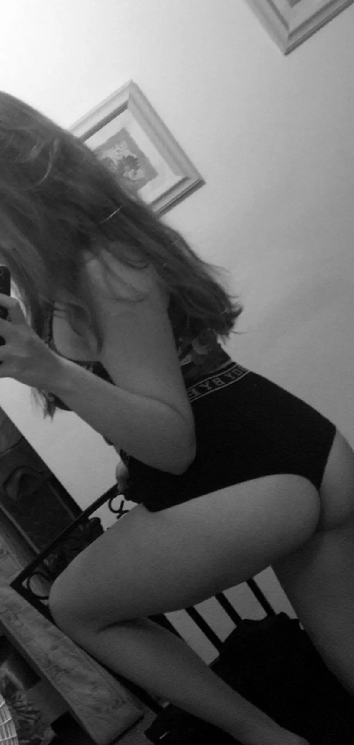 Come chat with me & let me be your personal slut for the night 😈