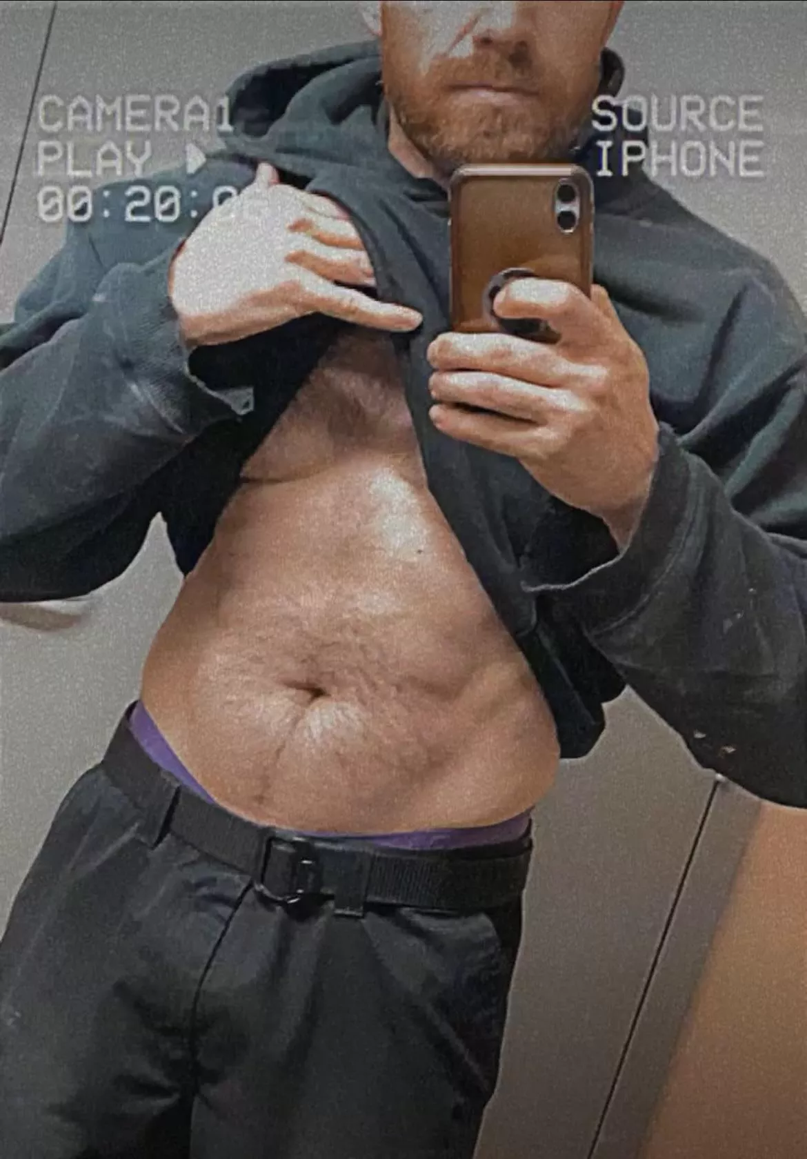 I’d rather be working on you then these abs 😈