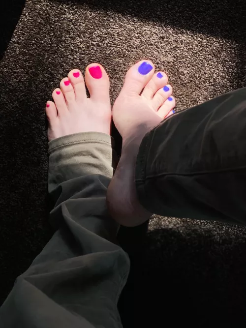 It’s simple but when I wake and see my toes it makes me so happy :)