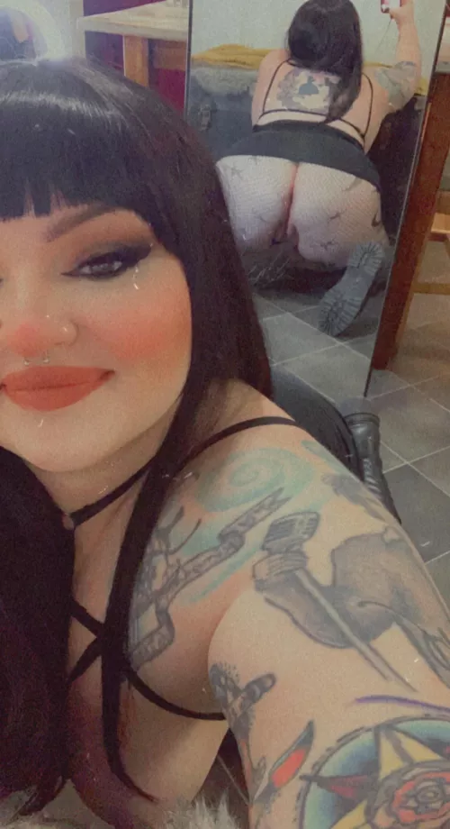 Spooky slut September 👻