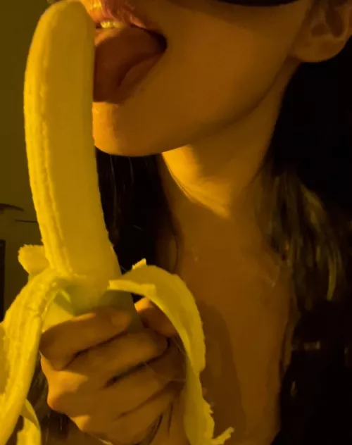 what do you mean this isnβt how you eat a banana..?? ππ
πβ€οΈβπ₯
