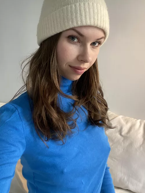 Cold weather means my nipples are just extra hard and I’m ok with that