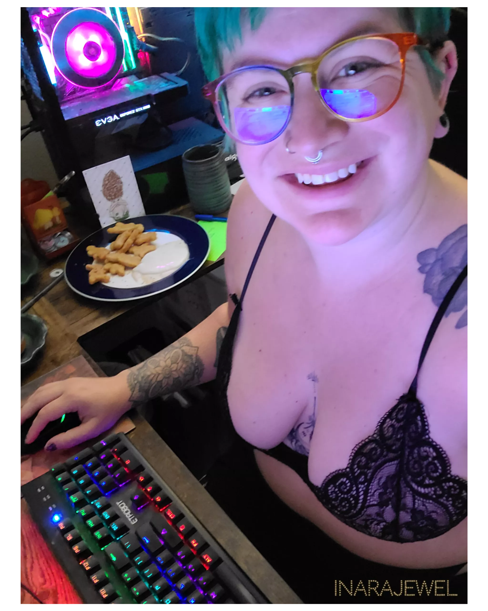 Disney Dreamlight Valley has consumed my weekend 😅 What can I say? I'm easy to please.