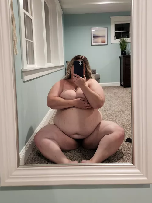 Does this mirror make me look fat? 😝