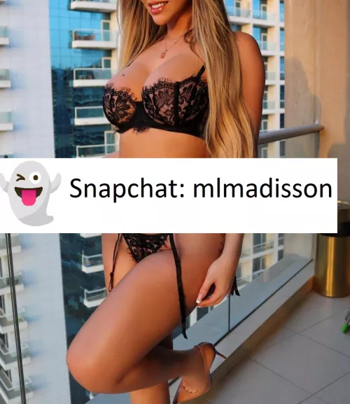 hey , Babe can we have very good time tonight one more time ?? 😗