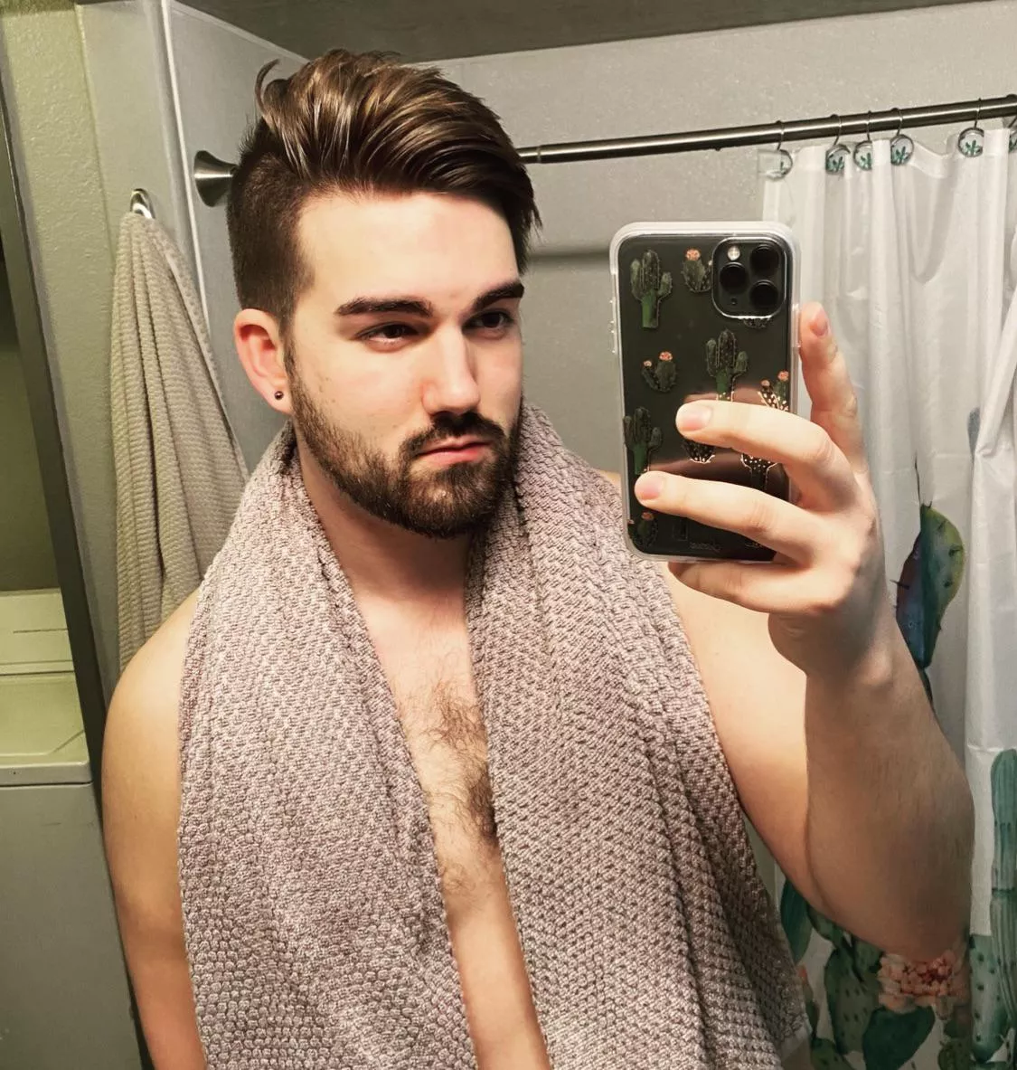 Hope everyone’s Monday is going well! New here 👋