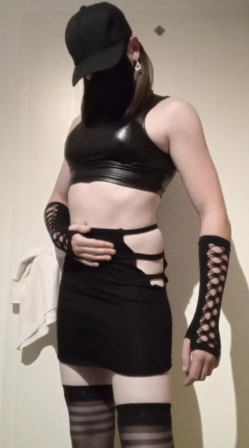 i love the new outfit i got 🥰 i'm just in love with black 🥰