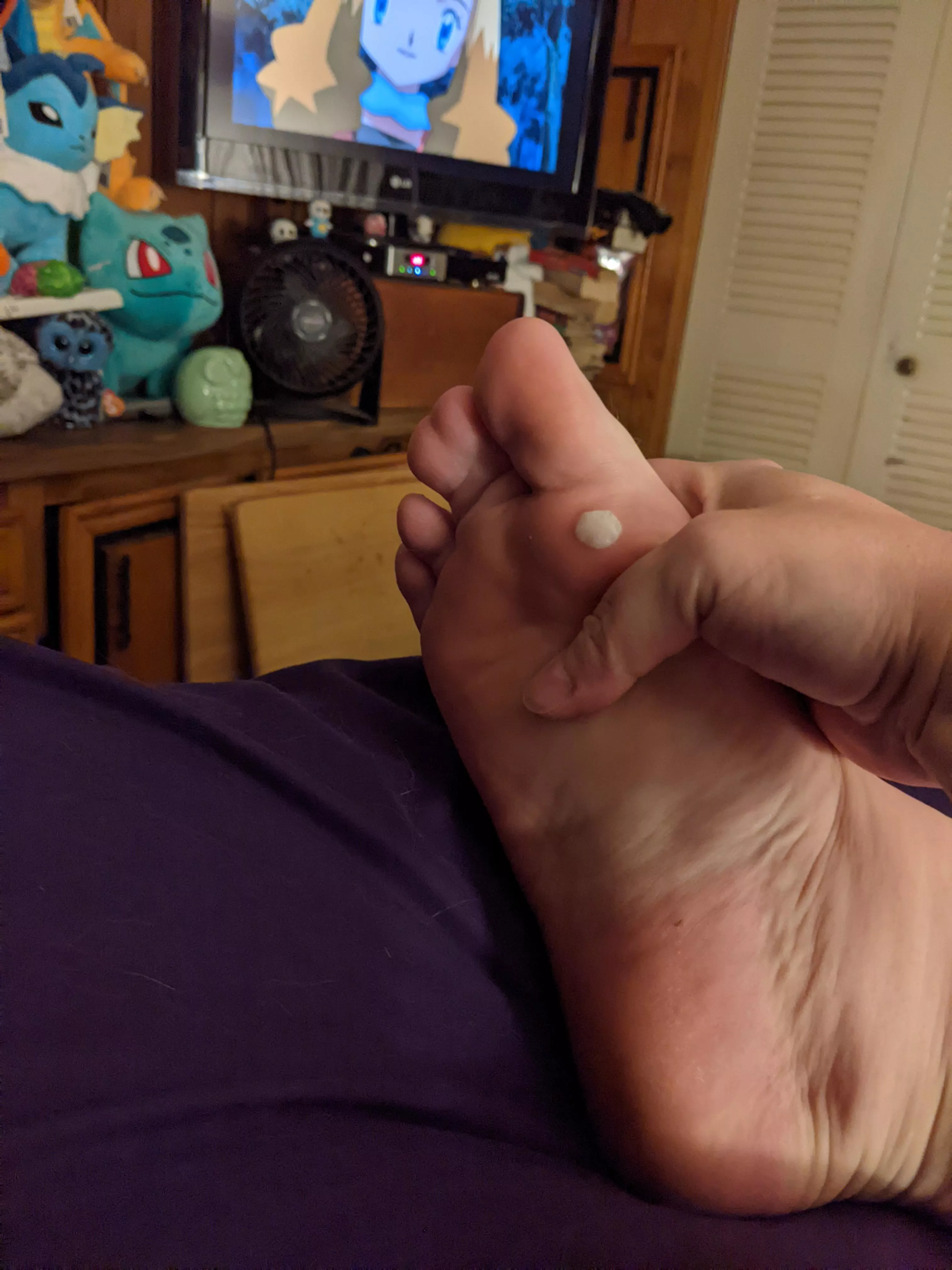 I'm a tad unsure where we stand with forbidden pops but I have a doozy of one! (It's a full blister!)