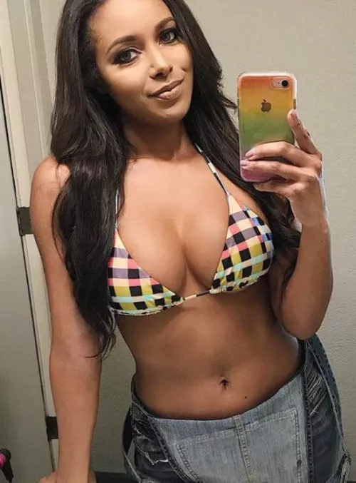 Mommy Brandi 🍈🍈💧💧