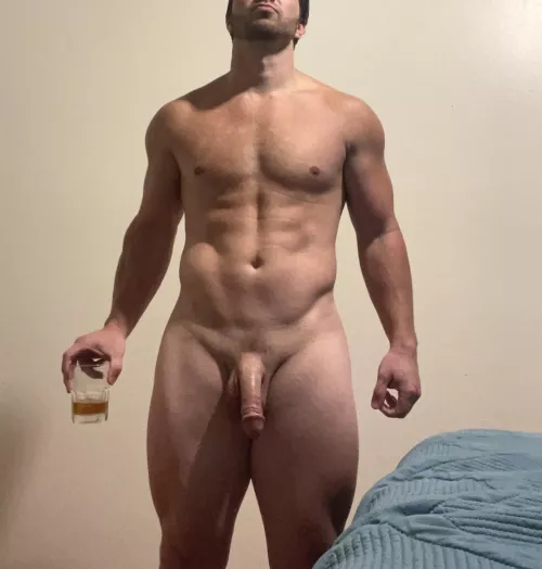 Ran my youngest a tub and made a drink. Chill mode. [35] (oc)