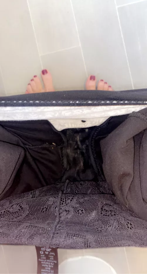 [selling] -UK- used panties for sale, Have a special kink? (Pee,skat) Send me an offer and let me fulfill it 💦. 💋My collection is vast and changes quickly so message me for my latest selection 💗