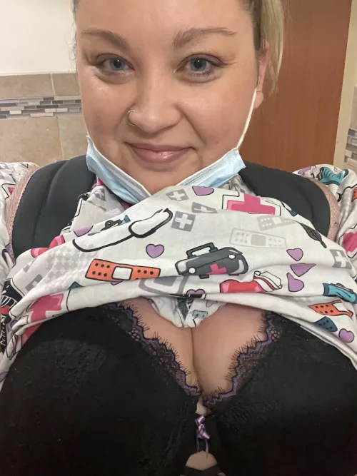 Thought I was off today.. surprise I forgot I picked up a shift. Anyone else done that? 🙈