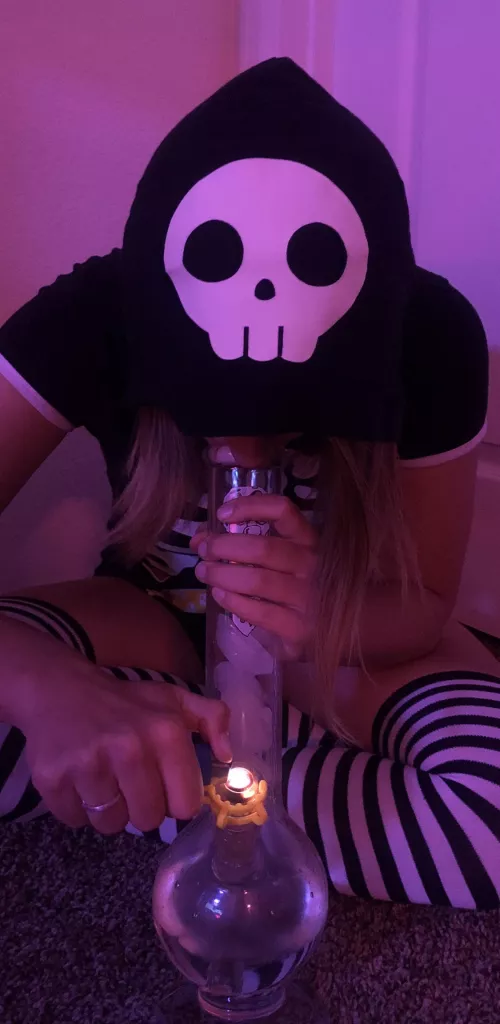 Vibe O’ Clock 💀