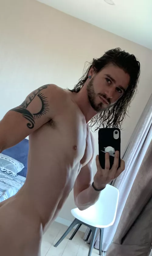 After shower selfie 😜