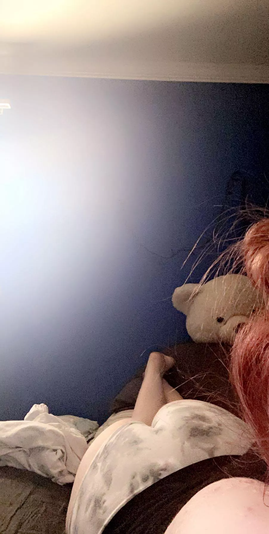 come over and play with me ;) tell what you want 😮‍💨