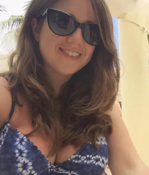 Cum on my wife’s huge tits and pm me the aftermath