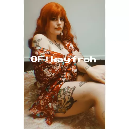 ❤️‍🔥 cute curvy tattooed nerd ❤️‍🔥 kayfroh