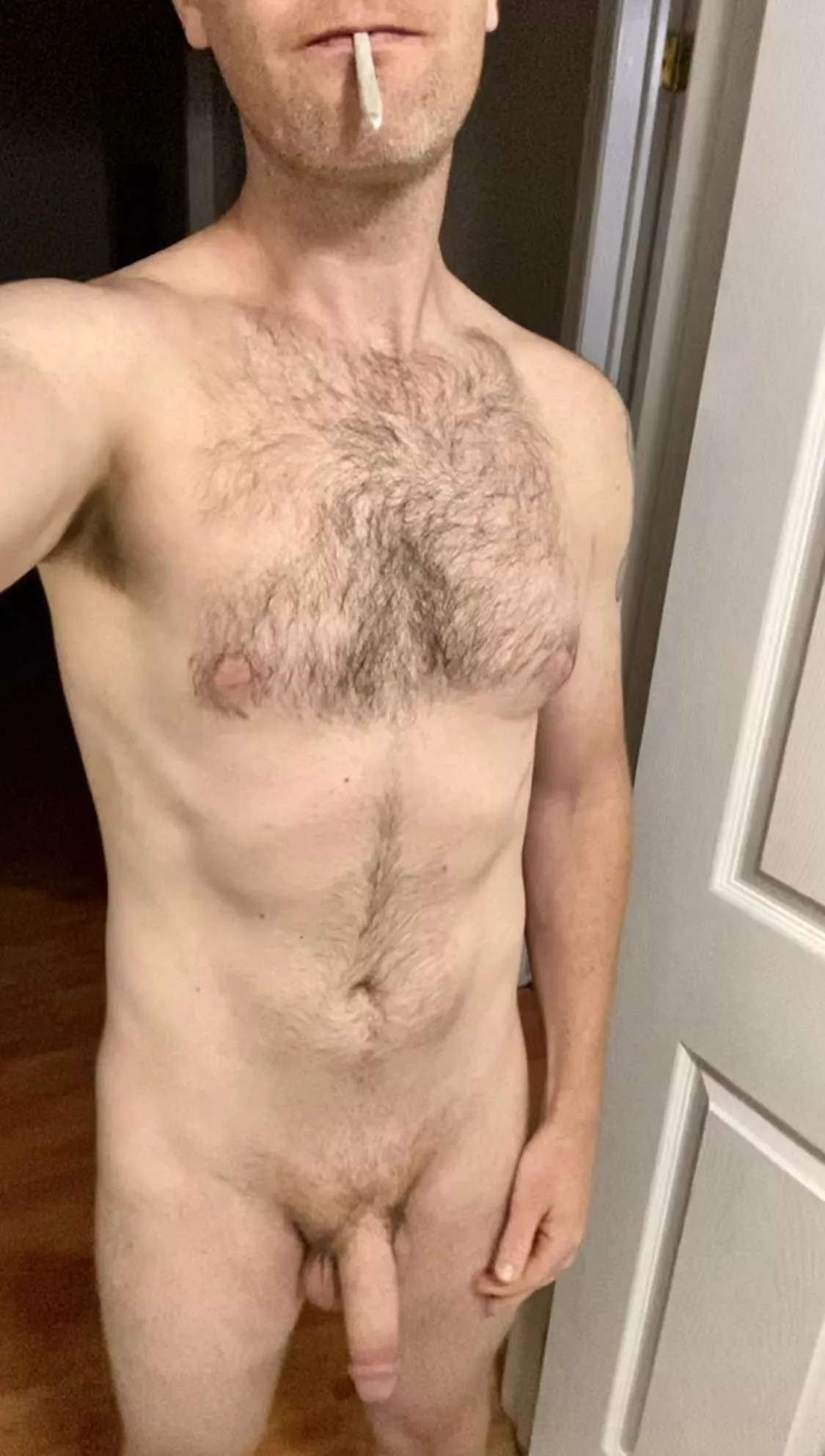 Hanging out in the best way 😅 [m]