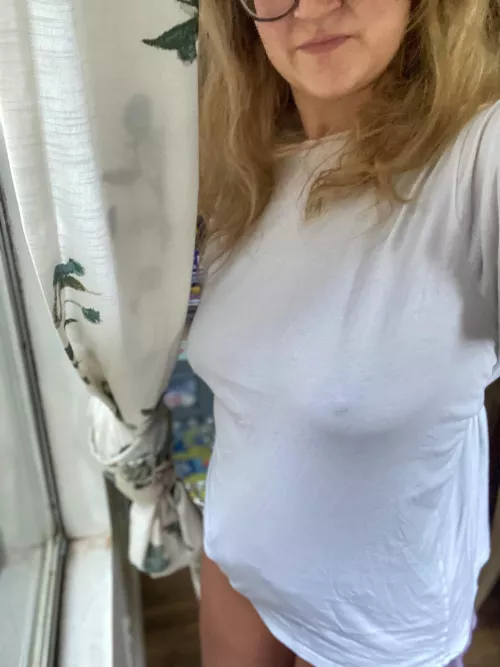 His t shirt, messy hair, hot tea 🫖