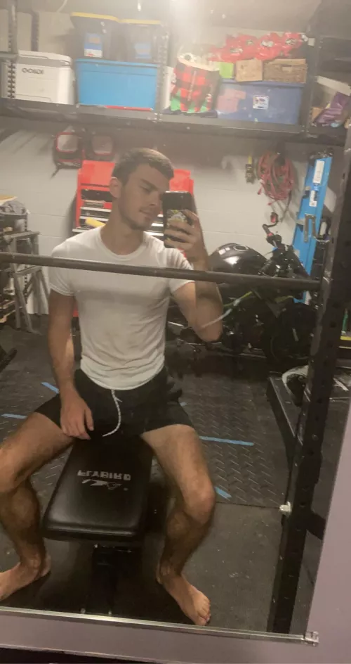 Hit iridescent 1 last night and season reset today 🫠 come talk to me while I grind it back