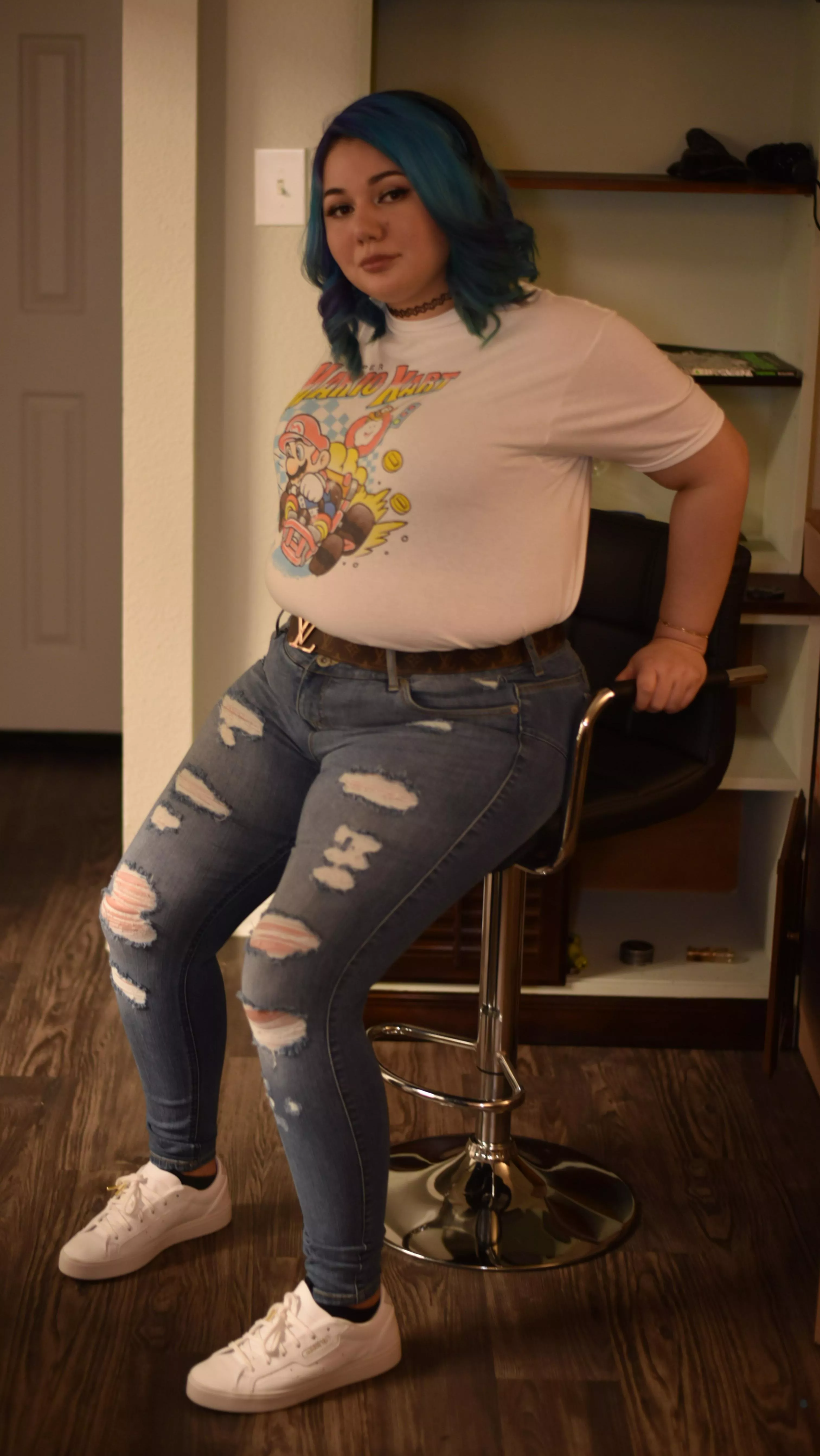 I stuffed myself. then I stuffed myself into this outfit, so I could go out and stuff myself some more. 🥵