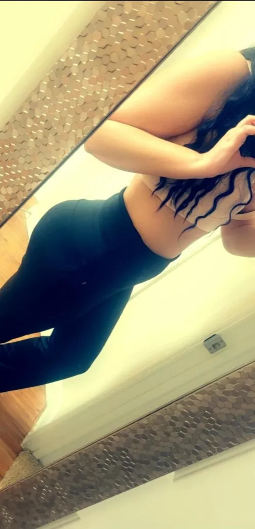 Knock me up, so I can go to the gym with a pregnant belly