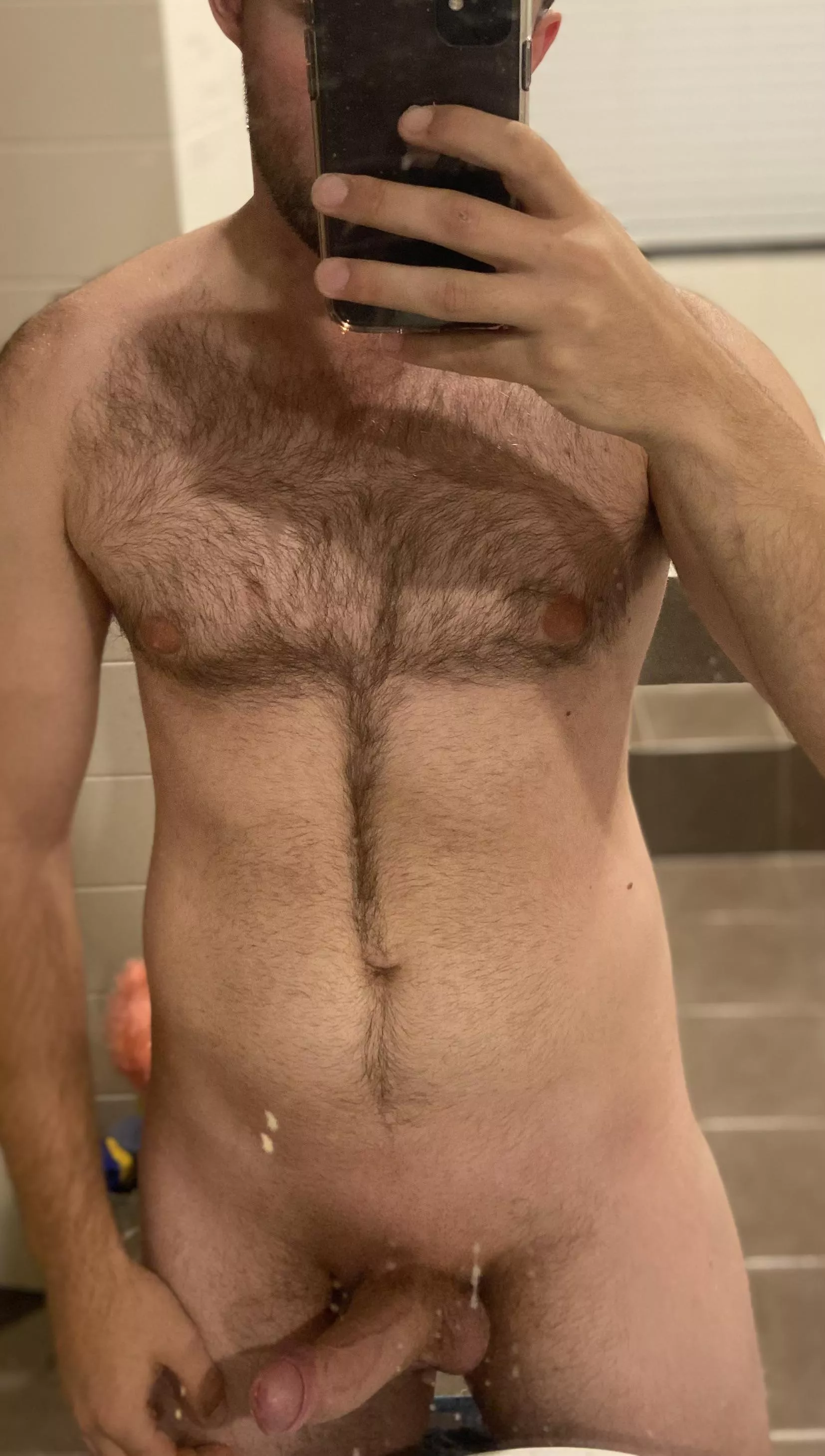 Trying to perfect my chest! Going well so far (21M)